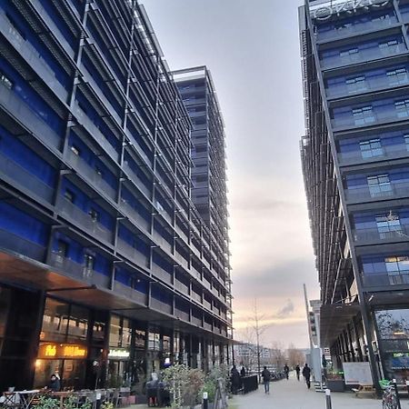 Bel Appartement Contemporain Avec Terrasse Climatisation Et Parking Payant En Option Strasbourg Luaran gambar