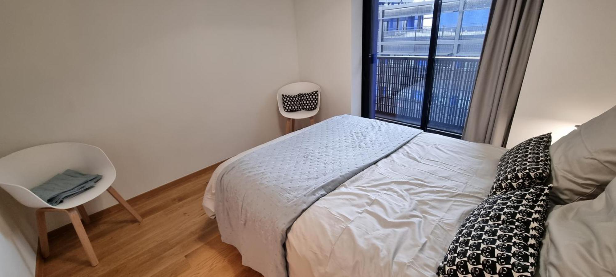 Bel Appartement Contemporain Avec Terrasse Climatisation Et Parking Payant En Option Strasbourg Luaran gambar